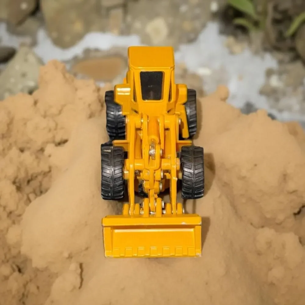 Vintage 1989 ERTL JOHN DEERE 544E WHEEL LOADER Articulated Movements B10